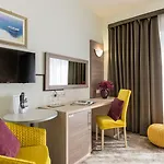 Ξενοδοχείο Hotel Mondo 4*