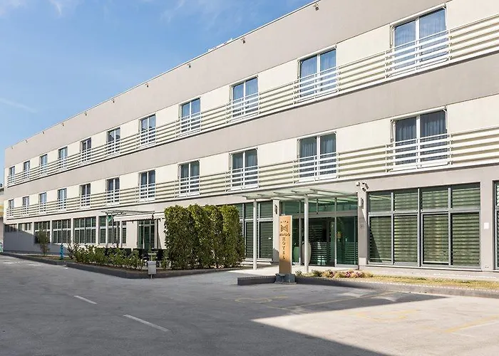 Hotel Mondo