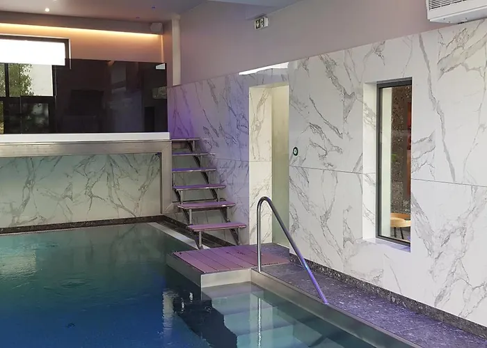 Hotel Mondo 4*