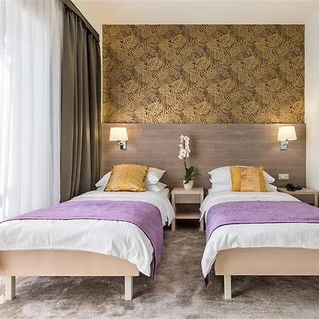 Hotel Mondo Hotel 4*