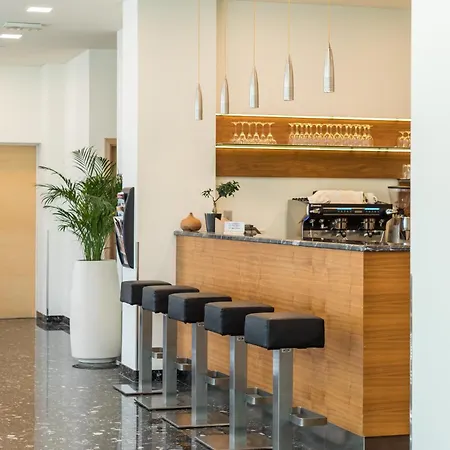 Hotel Mondo سبليت