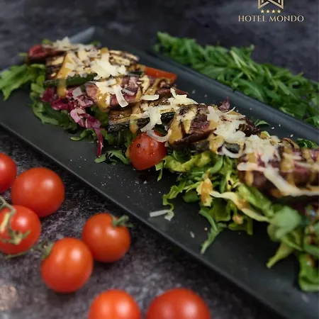 Hotel Mondo 4* سبليت