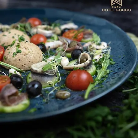 Hotel Mondo 4* Split