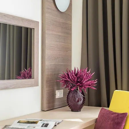 Hotel Mondo