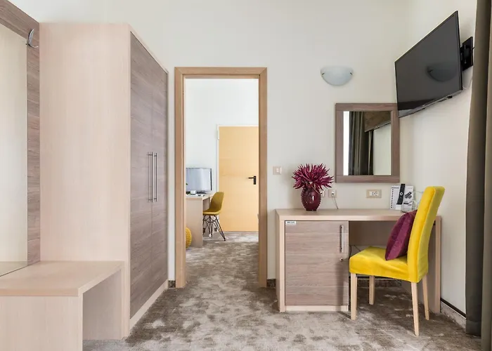 Ξενοδοχείο Hotel Mondo