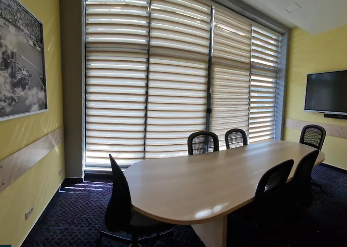 Ξενοδοχείο Hotel Mondo 4*