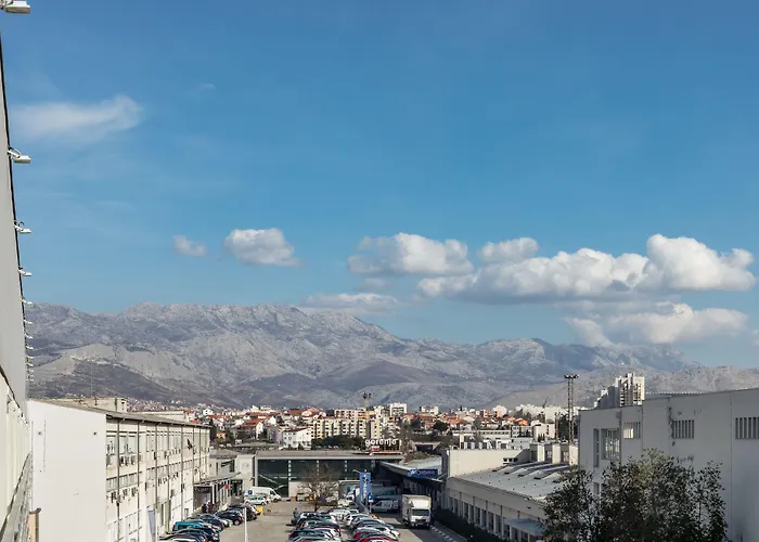 Hotel Mondo Ξενοδοχείο