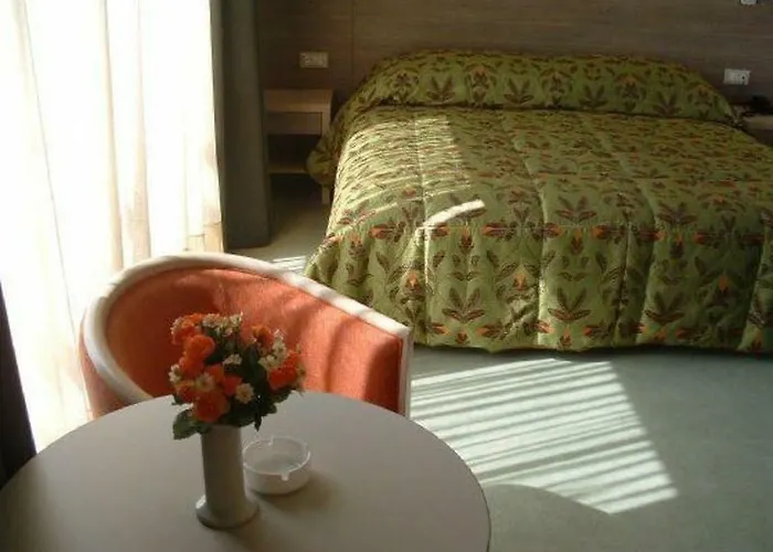 Hotel Mondo Ξενοδοχείο Σπλιτ