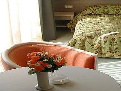 Hotel Mondo 4*