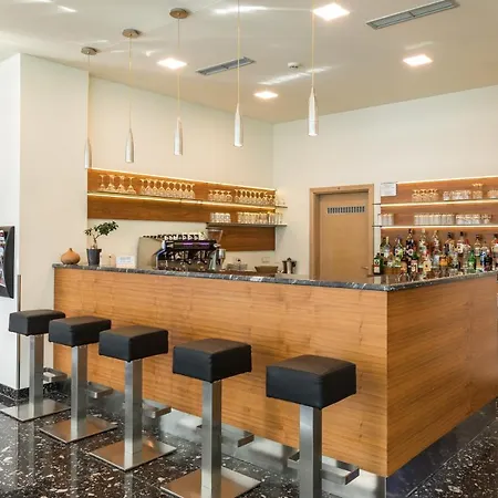 Hotel Mondo 4* Split