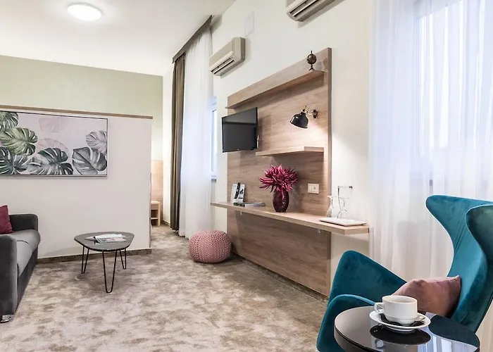 Hotel Mondo